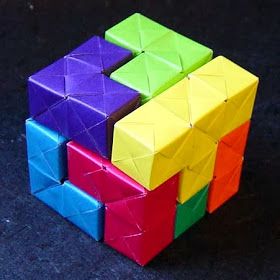 Origami Soma Cube Puzzle | Tektonten Papercraft Origami Cube, Origami Star Box, Tutorial Origami, Origami Ball, Origami And Quilling, Origami For Beginners, Origami Dragon, Origami Fish, Origami Love