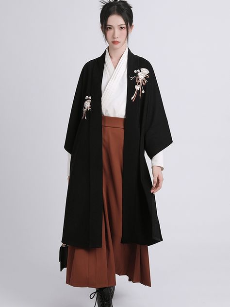 Modern Hanfu | Chinese Fashion Clothing | Female Hanfu Dresses | Yandan Hanfu – Page 2 – Yandan_Hanfu Casual Hanfu, Female Hanfu, Chinese Historical Fashion, Chinese Attire, Japanese Style Clothing, Unique Sewing Patterns, Sew Your Own Clothes, Trendy Sewing Patterns, Modern Kimono