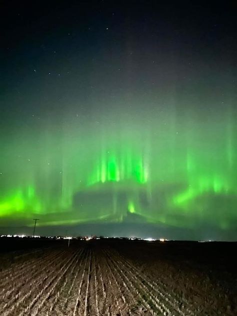 Lethbridge Aurora Chasers and Nature Photographers | Lethbridge Alberta last night | Facebook Lethbridge Alberta, Nature Photographers, Nature Photographs, Last Night, Aurora, Photographer, Nature