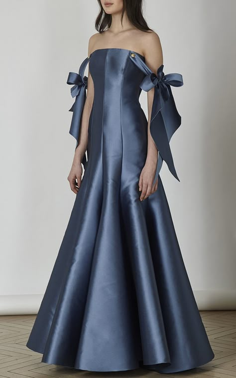 Off the Shoulder Gown by ALEXIS MABILLE for Preorder on Moda Operandi Viennese Ball, Panama Wedding, Blue Long Dress, Alexis Mabille, Prom Dresses Gowns, Gala Dresses, Glam Dresses, Gorgeous Gowns, Elie Saab