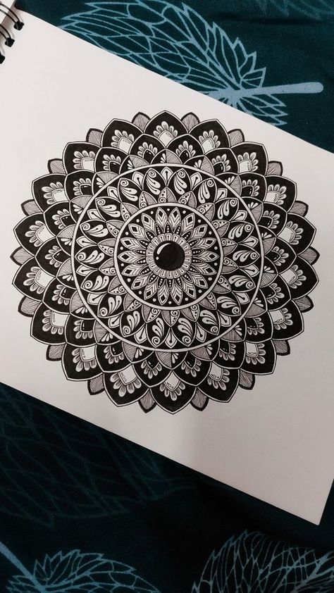 Mandala Art Mandala Worksheets Free Printable, Mandla Mandela Art, Doodle Mandala Art Simple, Mandala Drawing Tattoo, Mandala Drawing With Quotes, Mandala Drawing Simple, Mandela Art Easy, Mandala Drawing Ideas Creative Beautiful, Simple Mandala Drawing