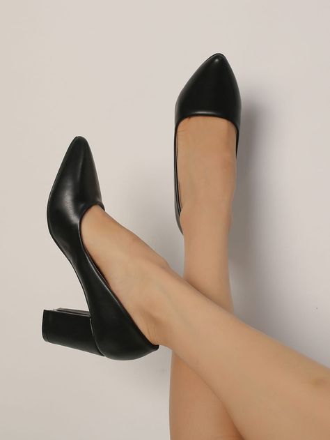 Point Toe Chunky Heeled Court Pumps School Heels Black, Work Heels Office Wear, Corporate Heels, Heels For Office, Heels Work Outfit, Office Sandals, Job Outfits, Business Heels, Office Heels