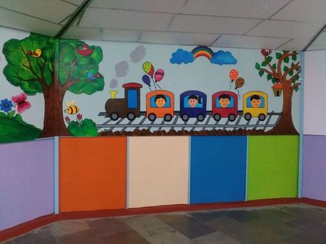 Sunday School Room Decor, School Wall Art Ideas, Handmade Hamper, Christmas Classroom Door, School Kids Crafts, Wall Art Diy Paint, Train Theme, School Wall Art, Kids Classroom