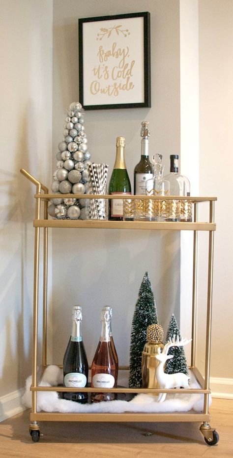 how to style your bar cart for the holidays! Winter Bar Cart, Bar Cart Ideas, Christmas Bar Cart, Holiday Bar Cart, Dc Style, Diy Bar Cart, Holiday Bar, Gold Bar Cart, Cart Ideas