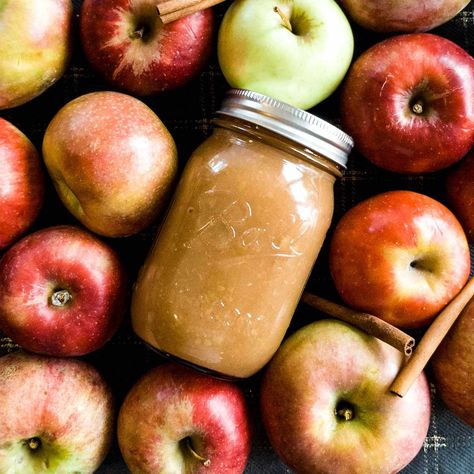 How To Can Applesauce, Apple Canning, Best Apples For Applesauce, Applesauce Recipes Canning, Can Applesauce, Apples For Applesauce, Canning Instructions, Canning Applesauce, Canned Applesauce