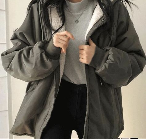 Korean Outfit Street Styles, Kpop Fashion Outfits, Korean Outfits, Casual Style Outfits, Winter Fashion Outfits, Dream Clothes, Looks Vintage, Comfortable Outfits, Aesthetic Outfits