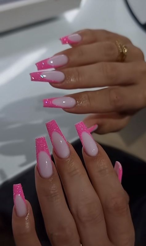 Princess Nails Aesthetic, Pink Coffin Nail Ideas, 21st Birthday Nail Ideas, Cute Nails Pink, Barbie Pink Nails, Pink Tip Nails, Nails Sparkle, Acrylic Nail Shapes, Diy Acrylic Nails