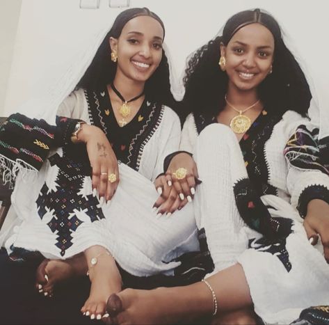 Eritrean Women, Eritrean People, Eritrea People, Eritrean Dress 2022, Eritrean Bilen Culture, Ethiopian Traditional Dress, Ethiopian Dress, East Africa, African Culture