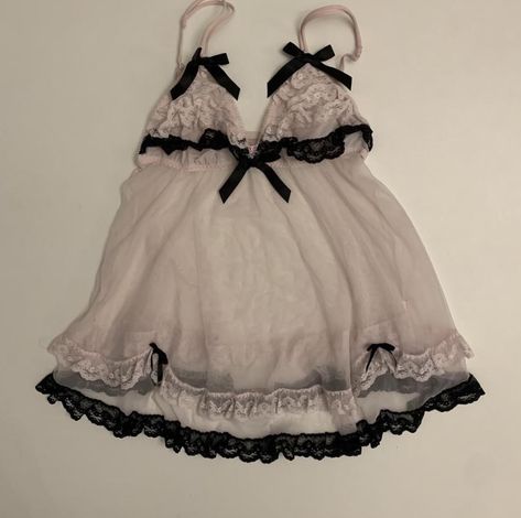 Coquette Aesthetic Outfit Babydoll Bows and Ribbons Vintage Babydoll Aesthetic Pink, Babydoll Outfit Aesthetic, Babydoll Aesthetic Outfits, Babydoll Dress Aesthetic, Babydoll Outfit, Vintage Babydoll Dress, Coquette Aesthetic Outfit, Babydoll Lingerie Outfit, Cutesy Clothes