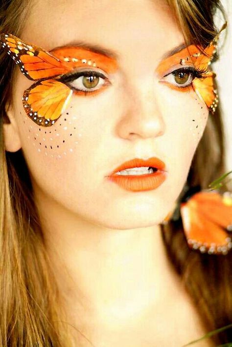 Monarca Monarch Butterfly Face Paint, Fairy Fantasy Makeup, Extreme Make-up, Monarch Butterfly Costume, Fairy Make-up, Makeup Zombie, Fantasy Make-up, Halloweenský Makeup, Halloween Make-up Looks