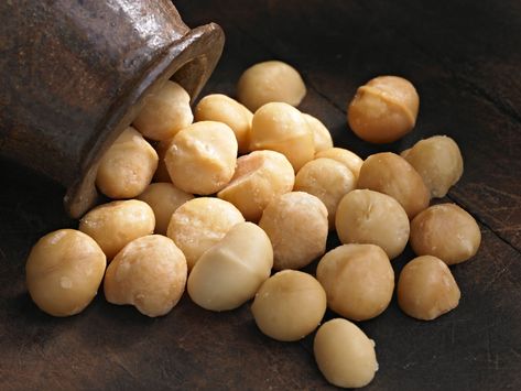 Find out why macadamia and other nuts are poisonous to dogs, what signs to look for, and what is needed to treat the toxicity. Slow Beauty, Tree Nut Allergy, Macadamia Nut Oil, Organic Facial, Toxic Foods, Plant Based Skincare, Macadamia Nut, Super Food, People Food