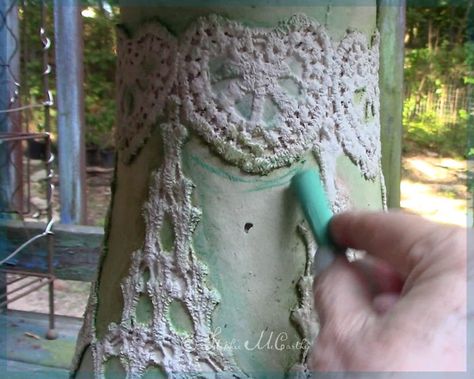 We combined two great loves … lace and our garden. You can add crochet lace and doilies to most any garden ornament with a strong glue topped with chalk paint and a good sealer. For a longer video on this original craft click here. Here's a short video on this project, the longer video is at the link above       This sweet birdbath looks made of icing sugar, but it's tough enough to stay outside in the garden most of the year.   Crochet lace and cotton doilies conform well to the curve… Diy Plate Rack, Chalk Spray Paint, Best Chalk Paint, Concrete Sealer, Strong Glue, White Chalk Paint, Concrete Garden, Chippy Paint, Garden Ornament