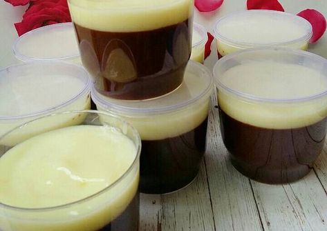 Puding coklat vla vanilla ala kfc Puding Oreo, Puding Mangga, Oreo Truffle, Avocado Dessert, Quick Cooking Recipes, Sushi Night, Superfood Recipes, Light Bites, Magic Recipe