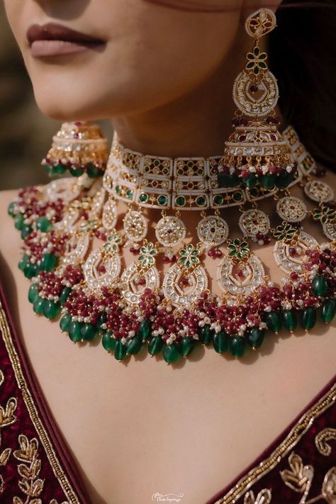 Photo from Lavanya and Shaurya Wedding Rajasthan Jewellery, Jewellery Model, Indian Choker Necklace, Kundan Jewellery Bridal, Kundan Jewellery Set, Sabyasachi Jewellery, Beautiful Chokers, Chandbali Earrings, Pearl Necklace Set