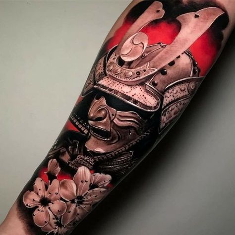 Thinking about a new tattoo? Dive into the gallery of stunning samurai tattoo designs and find inspiration for your next masterpiece. Japanese Forearm Tattoo, Samurai Tattoos, Samurai Mask Tattoo, Japanese Warrior Tattoo, Samurai Tattoo Sleeve, Samurai Warrior Tattoo, Tattoo Japanese Style, Japanese Armor, Cool Half Sleeve Tattoos