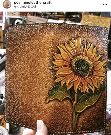 Handmade Leather Work, Custom Leather Work, Painted Purse, Leather Bible Cover, Steampunk Leather, Leather Tooling Patterns, Leather Bible, Leather Craft Projects, Leather Stamps