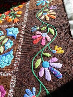 Colchas Quilting, Quilt Borders, Machine Quilting Patterns, Flower Quilts, Machine Quilting Designs, Quilt Border, Applique Quilting, Garden Quilt, Quilt Binding