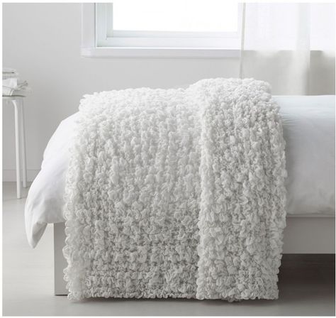 Ikea Bedspreads, Ikea Outdoor, Ikea Bedroom, White Blanket, Apartment Inspiration, Dream Bedroom, New Room, Bedroom Diy, Diy Bedroom Decor