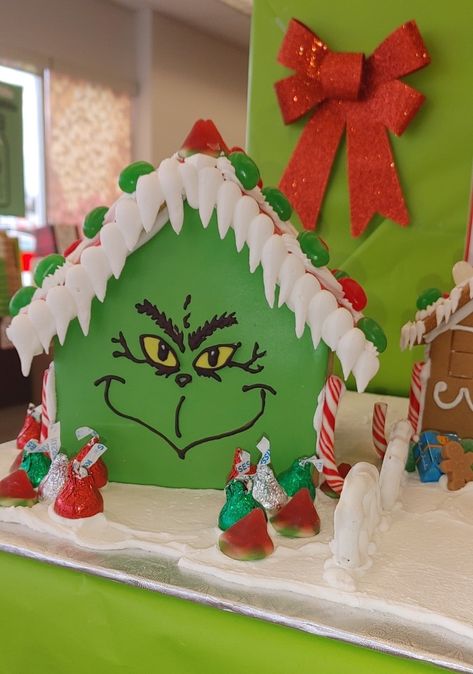 Gingerbread House Grinch, Gingerbread House, Grinch, Gingerbread, Christmas