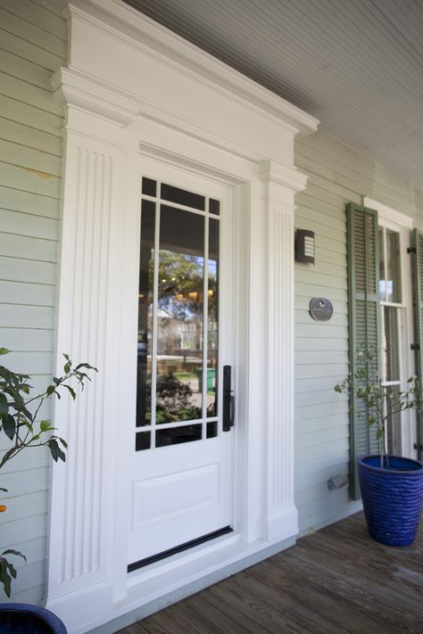 Door Trim Ideas Moldings, Front Door Trims, Front Door Molding, Exterior Door Trim, Front Door Trim, Exterior Entry Doors, Front Door Styles, Trendy Door, Outdoor Doors