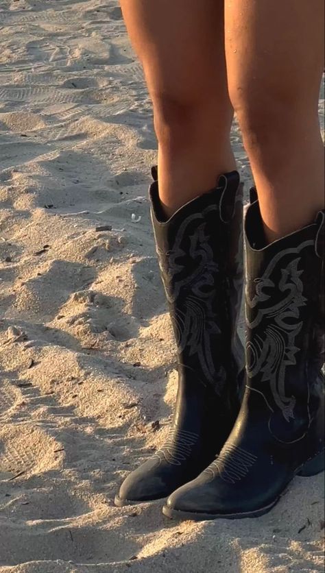 Cowgirl Boots Aesthetic, Cowboy Boots Aesthetic, Rodeo Boots, Booties For Women, Cowgirl Aesthetic, Black Cowboy, Western Booties, Swag Shoes, Girls Black