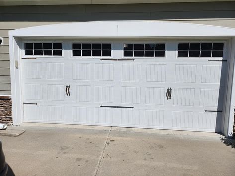 HILLMASTER Garage Door Magnetic Decorative Hardware, 6 Pieces Rectangle Garage Door Magnets Accents Curb Appeal Faux Hinges and Handles Garage Door Decor Hardware Kit, Black(4 Hinges+2 Handles) - Amazon.com Garage Door Handle, Magnetic Garage Door Accents, Roll Up Garage Door, Garage Door Handles, Double Garage Door, Garage Door Hardware, Garage Door Decor, New York Homes, Accent Doors