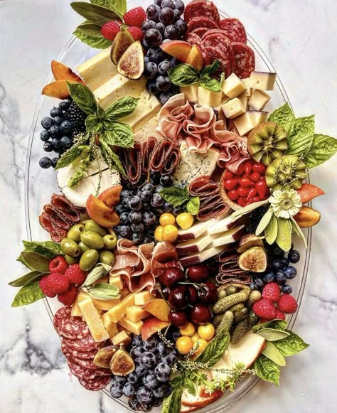 Charcuterie Ingredients, Board Night, Charcuterie Display, Tea Party Sandwiches, Christmas Boards, Charcuterie Ideas, Party Sandwiches, Charcuterie Inspiration, Party Food Platters