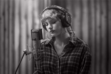 Recording Studio, Taylor Swift, Swift, Singing