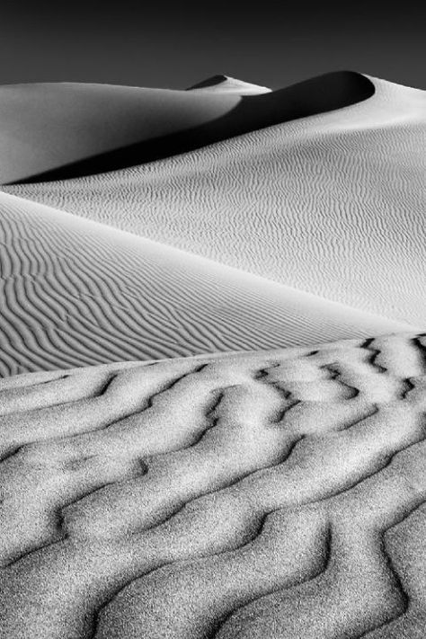 Black & White Photography Black And White, Black And White Landscape, Ansel Adams, Black N White Images, Black White Photos, White Texture, In The Desert, Black N White, Sand Dunes