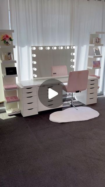 VANITY COLLECTIONS on Instagram: "Here we swapped out the smaller ikea Alex/ lagkapten desk for the larger Ikea Alex/lagkapten desk. And we added a Alex 6 drawer unit and 2 x lack shelves 💥  We added from us  - VC PRO DELUXE HOLLYWOOD MIRROR - The vanity chairs  - Our drawer inserts to fit the Alex 5,9 and 6 drawer units - VC MULTI STORAGE HOLDER and VC BEAUTY BLENDER BOX for beauty blenders  - VC rotating caddy for bottles  SO MANY OPTIONS 😀  Tap the reel to shop  🇦🇺 Perth Pick Up welcome 🌍 world wide shipping. 💰 Afterpay and Zippay available . #makeupstorage #beautyroom #vanity #vanitystorage #acrylicmakeupstorage #beautyroomstorage #vanitytable #beautyroominspo #vanities #vanitytable #makeupmirror #makeuporganizer #cosmetics #cosmeticstorage #beauty #lipgloss #lipstickstorage #pal Ikea Desk And Vanity Ideas, Alex Drawer Desk Setup, Organizing Ideas For Vanity, Alex Dressing Table, Lagkapten Ikea, Ikea Vanity Desk, Alex Drawer Vanity, Alex Drawer Desk, Ikea Desk And Vanity