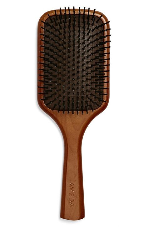 The Real Difference Between a $5 and $100 Hairbrush via @ByrdieBeauty Detangler Brush, Best Hair Brush, Aveda Hair, Wooden Paddle, Wooden Brush, Paddle Brush, Spring Nail Colors, Best Brushes, Hair Styling Tools