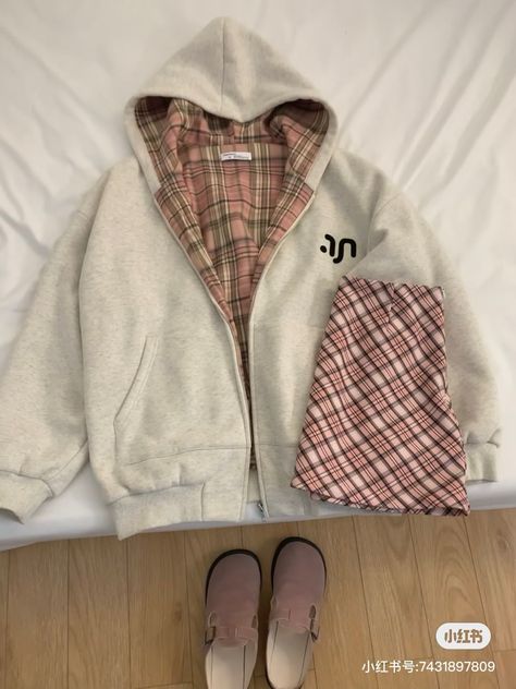 Miffy Outfit, Fame Clothes, Kei Fashion, Downtown Outfits, Cute Pajama Sets, Casual Day Outfits, Kawaii Fashion Outfits, Little Outfits, Cute Everyday Outfits