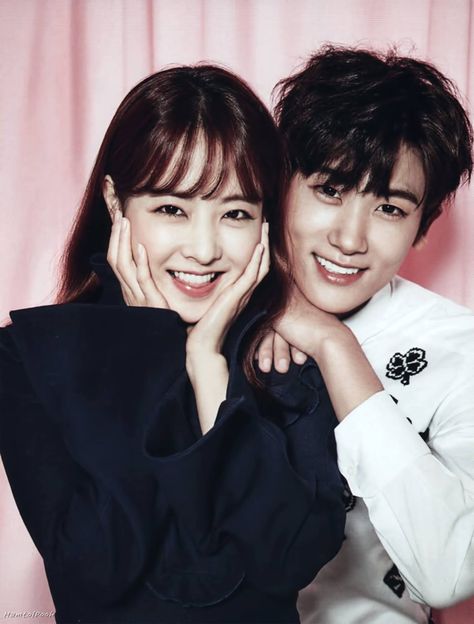 ELLE photo shoot 15 Strong Woman Do Bong Soon Wallpaper, Park Hyungsik Strong Woman, Park Hyung Shik, Strong Woman Do Bong Soon, Asian Couple, Young Park, Strong Girl, Park Bo Young, Korean Couple