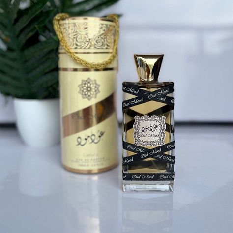 Arabic Parfum, Oud Mood, Masculinity And Femininity, Oud Perfume, Unisex Perfume, Perfume And Cologne, Fragrance Collection, Favorite Scents, Body Mist