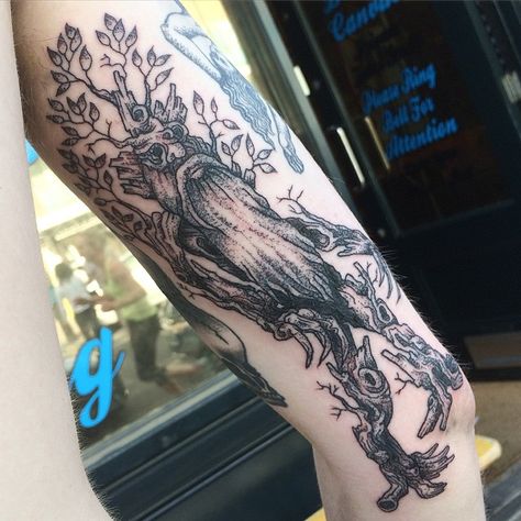 LOTR tree-beard for Chris. Loads of fun! Thanks! Tree Beard Tattoo, Lotr Tree, Tree Beard, Lotr Tattoo, Rings Tattoo, Lord Of The Rings Tattoo, Tattoo Tree, Ring Tattoos, Beard Tattoo