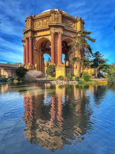 The Palace of Fine Arts San Francisco Palace Of Arts San Francisco, Place Of Fine Arts San Francisco, San Francisco Palace Of Fine Arts, Palace Of Fine Arts San Francisco Wedding, Palace Of Fine Arts San Francisco, Mediterranean Aesthetic, Little Live Pets, Palace Of Fine Arts, Mosque Architecture