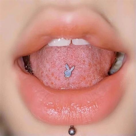 Tongue Piercing Jewelry, Cool Piercings, Tooth Gem, Cute Piercings, Tongue Piercing, Tongue Rings, Body Jewelry Piercing, Funky Jewelry, Body Modifications