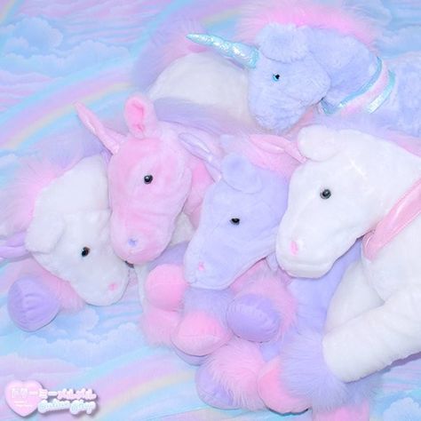 Fairy Kei Aesthetic, Decora Aesthetic, Unicorn Aesthetic, Magical Girl Aesthetic, Yume Kawaii, Unicorn Princess, Pastel Color Schemes, Fantasy Horses, Cute Twins