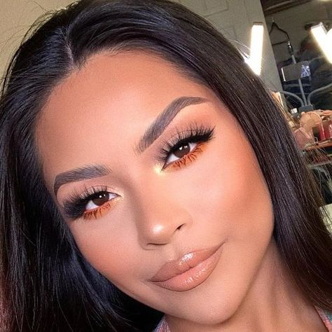 Makeup Looks Orange Brown, Bright Orange Makeup, Eye Makeup For Ginger Hair, Orange Hoco Makeup, November Eyeshadow Looks, Orange Inner Corner Makeup, Brown And Orange Makeup, Orange And Blue Makeup Looks, Thanksgiving Make Up