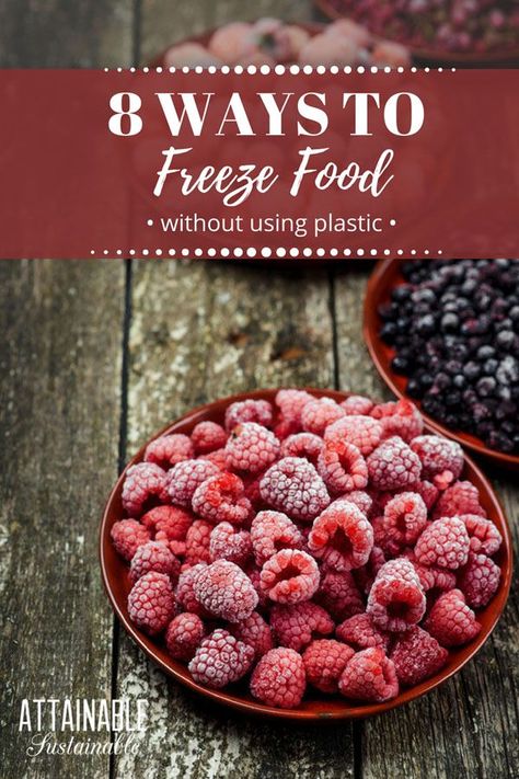 Less plastic! Here's how to freeze food for long-term storage without plastic. #homestead #foodstorage Freeze Meat, Freezing Food Guide, Freeze Food, Freezing Vegetables, Freezing Fruit, Freezing Food, Zero Waste Kitchen, Store Food, Dehydrated Food