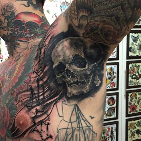 Anrijs Straume, Armpit Tattoo, Filler Tattoos, Neotraditional Tattoo, Skull Sleeve Tattoos, Skull Sleeve, Cool Chest Tattoos, Best Tattoo Ideas, Bicep Tattoo