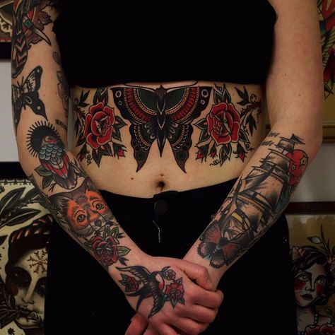 Traditional Mandala Tattoo, Tummy Tattoo, Colour Tattoo For Women, Stomach Tattoos Women, Stomach Tattoo, Traditional Tattoo Inspiration, Moth Tattoo, Stomach Tattoos, Traditional Tattoo Art