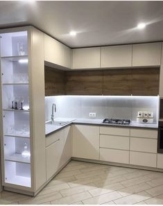 Modular Kitchen Cabinets Colour Combinations, Modular Kitchen Cabinet, Kitchen Cabinets Color Combination, Modular Kitchen Cabinets, Desain Pantry, Kitchen Design Color, Kabinet Dapur, Modular Kitchen Designs, Modern Kitchen Cabinet Design