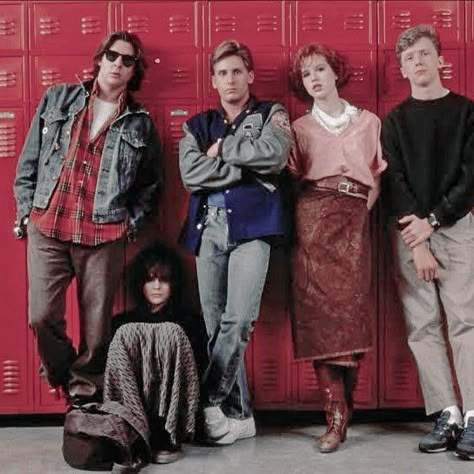 Mens 80s Style, Footloose 1984, Breakfast Club Costume, Old School Outfits, Ally Sheedy, Breakfast Club Movie, 80s Films, Judd Nelson, 1980s Fashion Women