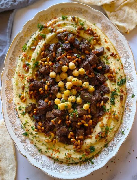 Whisk - Hummus with Beef (Hummus bil Lahmeh) Hummus With Beef, Hummus Boards Ideas, Beef Hummus, Hummus Board, Traditional Hummus, Meet Recipe, Healthy Appetizers Recipes, Hummus Platter, Hummus Recipes