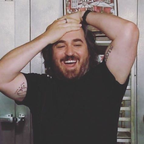 Q - My fave Joker. Not sure why :-) Brian Quinn Impractical Jokers, Impractical Jokers Q, Impractical Jokes, Brian Quinn, Sketch Study, Impractical Jokers, Pookie Wookie, High Priestess, Joker Is