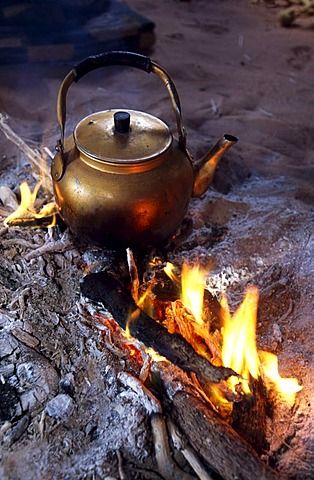 Fall Camping, Fire Photography, Tableau Art, Romantic Places, Coffee Is Life, Tea Art, Aesthetic Photography Nature, Tea Kettle, Coffee Art