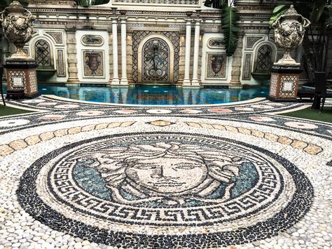 Versace Mansion - The Villa, Casa Casuarina Medusa Head Versace Mermaid, Versace Background, Versace Tiles, Versace Miami, Casa Casuarina, Spanish Mansion, Versace Mansion, Versace Design, Famous Houses