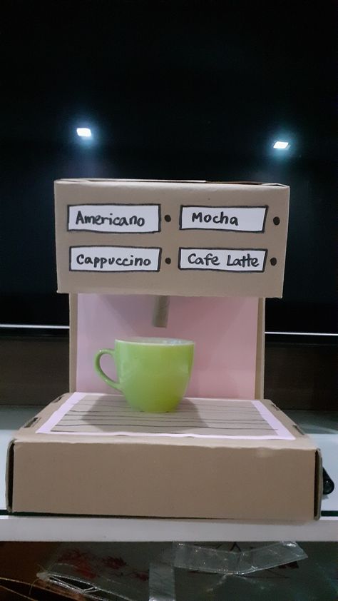 Cappuccino Cafe, Mocha Cappuccino, Surprise Surprise, Cardboard Toys, Cardboard Cutout, Cafe Latte, Diy Set, Diy Cardboard, Coffee Machine