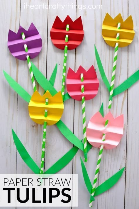 Pretty paper straw tulips! A great spring craft for elementary kids! Tulip Craft, Påskeaktiviteter For Barn, Diy – Velikonoce, Preschool Creative Art, Craft Spring, Childcare Ideas, Spring Crafts Preschool, Spring Flower Crafts, Diy Mother's Day Crafts